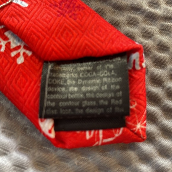 Coca-Cola Tie - Picture 9 of 10